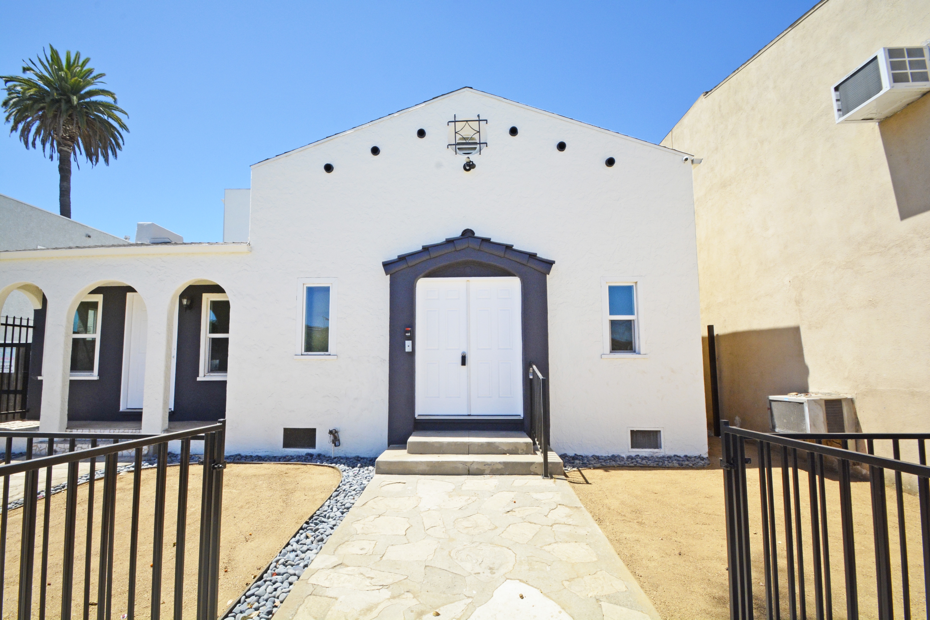 911 Pacific Avenue - 3